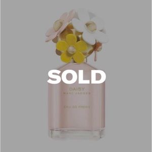 Marc Jacobs EAU SO FRESH (4.25oz bottle)